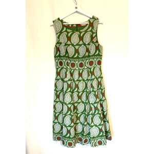 Boden Dress 10 R Green Floral Boho Sleeveless Fit & Flare Knee Length Crew Neck